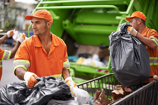  Conneaut Lakeshore, PA Junk Removal Pros